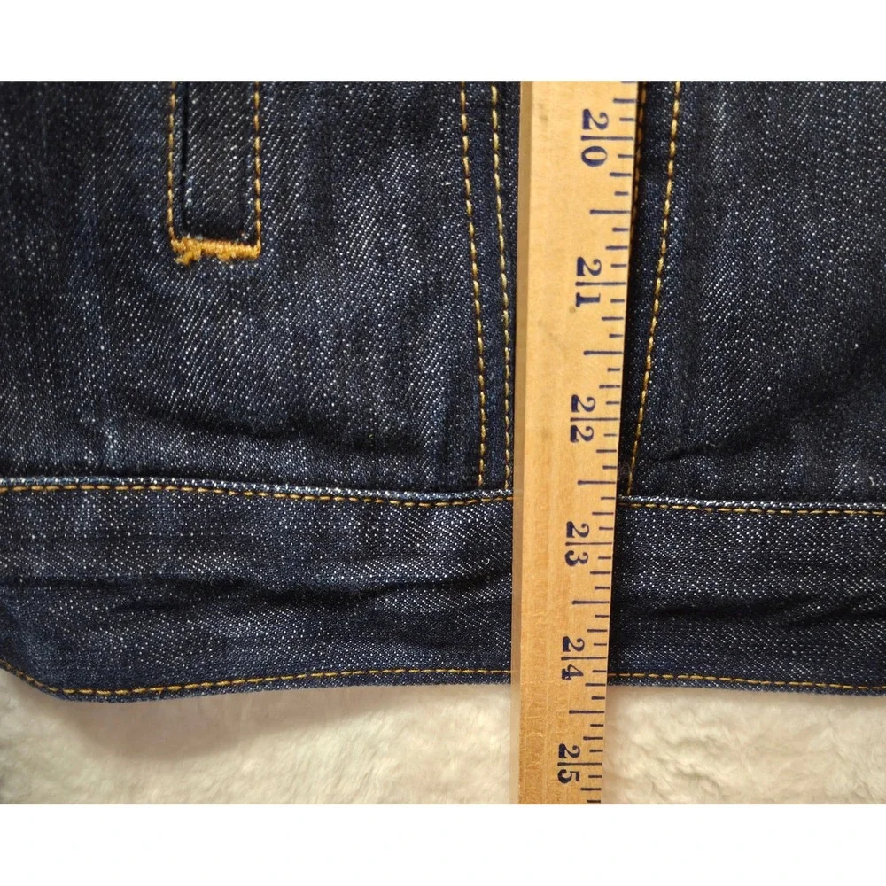 Levi's Trucker Jacket Mens M Blue Excellent 70589 Dark Wash Denim Button Up